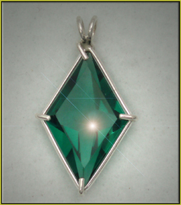 Ascension Star Pendant Siberian Green Quartz